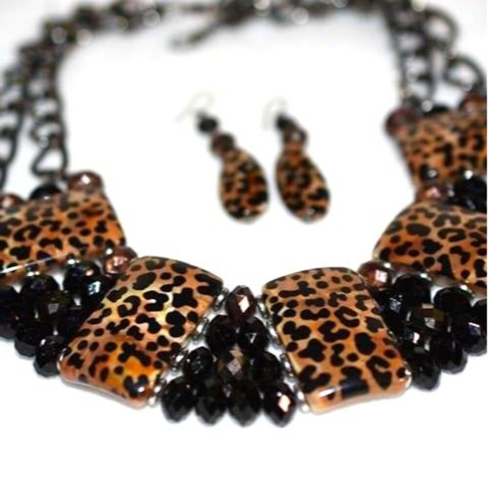 Leopard Print Stone/Black Bead Statement Necklace With Matching Hook Earrings